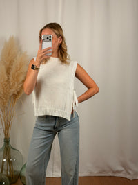 Pull en crochet sans manches