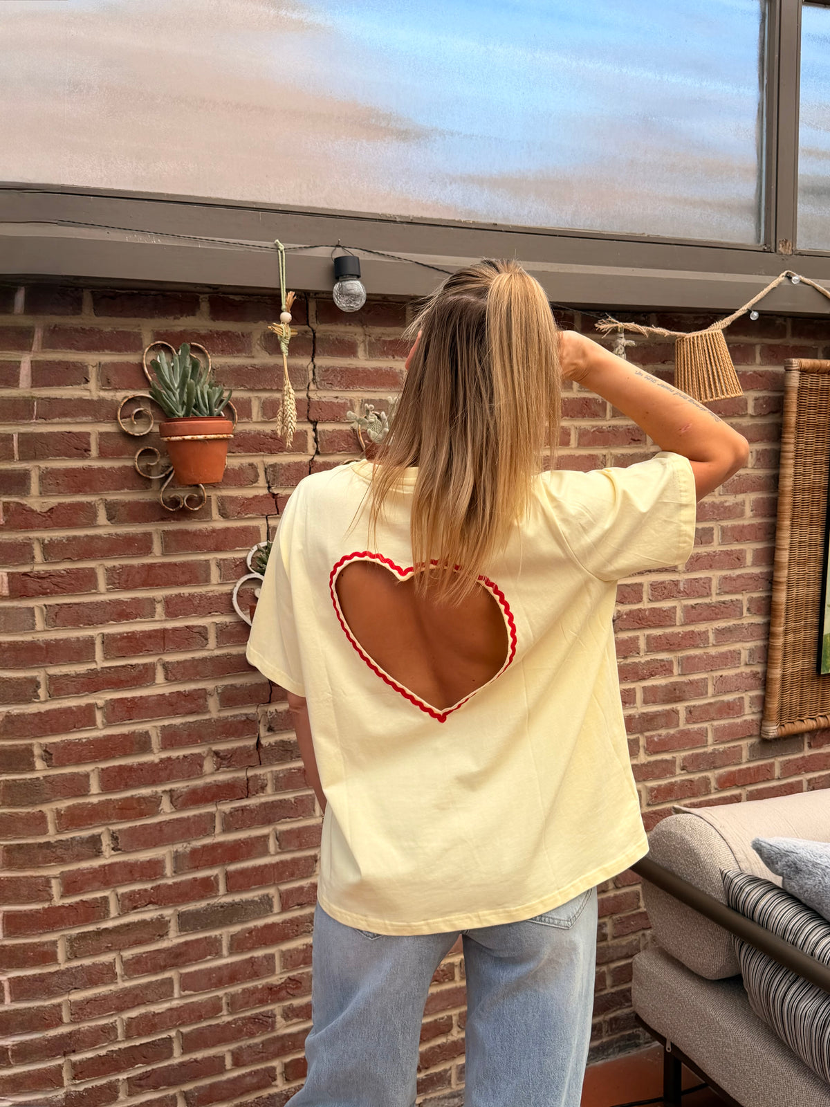 T-shirt coeur brodé