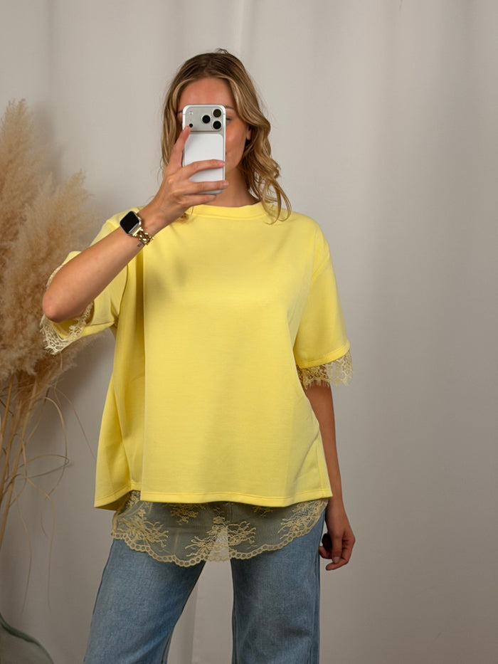T-shirt à dentelle